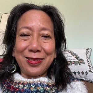 Meet your Posher, Flora